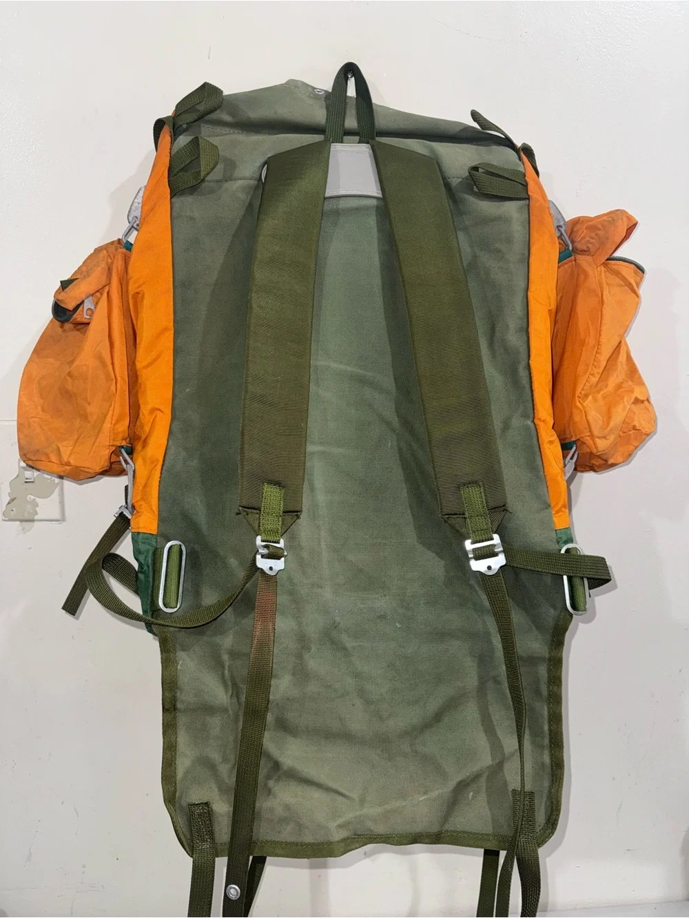 Men’s Orange Outdoor Backpack with Multiple Pocketsin fair condition